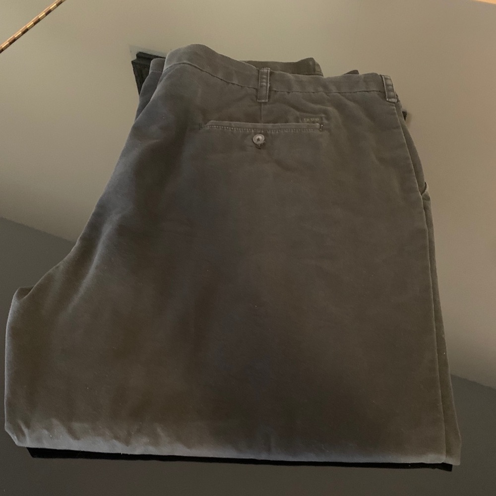 Izod Men’s Black Casual Pants
